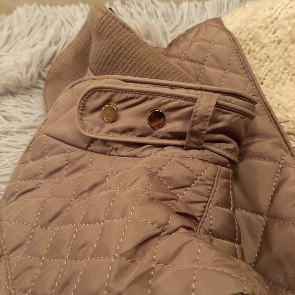 Celeste Quilted Vest Size Med - Picture 6 of 9